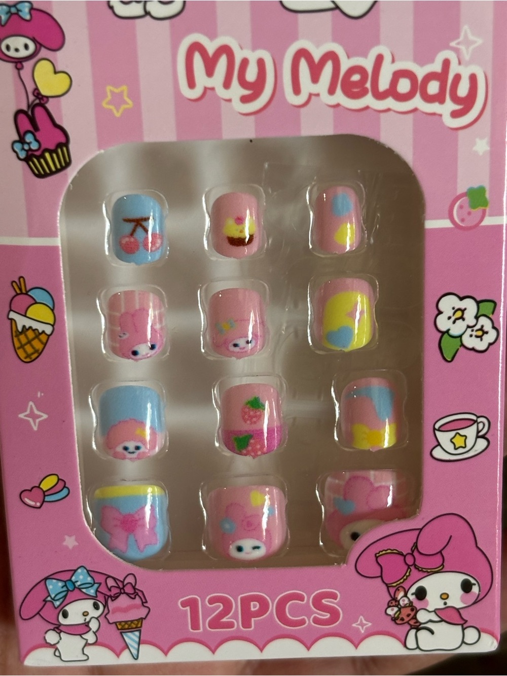 Sanrio Kids Press On Nails Set of 6 Hello Kitty Kuromi My Melody New in Box - Picture 3 of 8